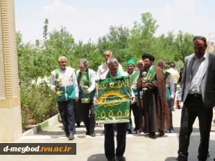 میزبانی پرچم رضوی وخادمیاران امام رضا (ع) ذر آموزشکده فنی دختران میبد 2