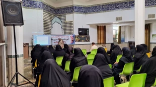 برگزاری نشست هم اندیشی اساتید و کارکنان با موضوع فرزندان,نشاط امروز ,آسایش فردا  به مناسبت هفته ملی جمعیت در آموزشکده ملی مهارت دختران میبد 5