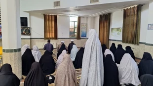 برگزاری نشست هم اندیشی اساتید و کارکنان با موضوع فرزندان,نشاط امروز ,آسایش فردا  به مناسبت هفته ملی جمعیت در آموزشکده ملی مهارت دختران میبد 8